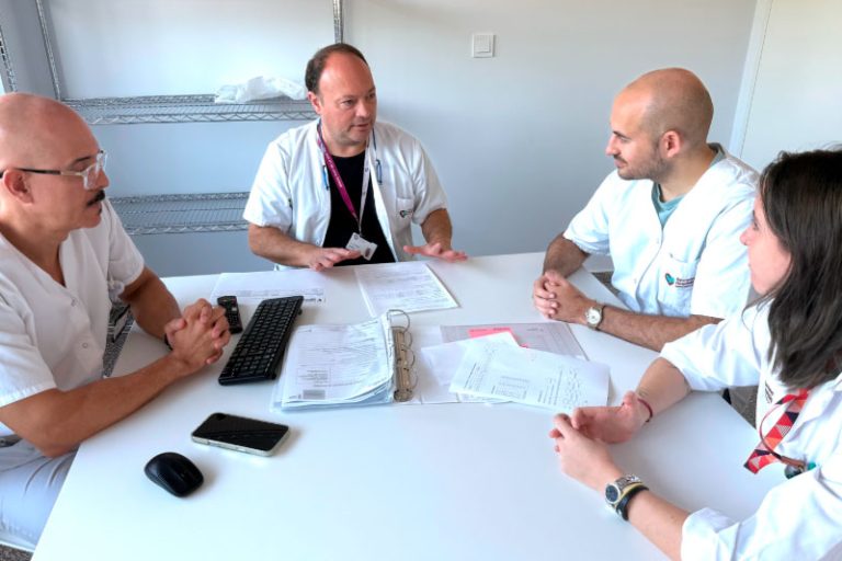 Eines i suport per a familiars de pacients amb Alzheimer